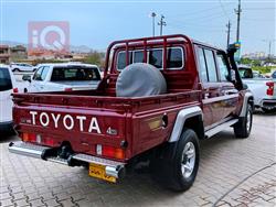 Toyota Land Cruiser 70